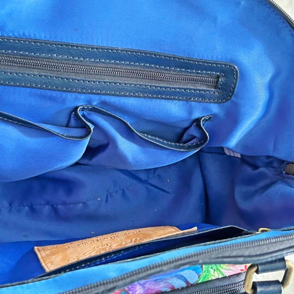 SATCHEL, LEATHER HANDPAINTED MULTICOLOUR PARROTS, TOP DOUBLE ZIP CLOSURE, REMOVA - Picture 5 of 14